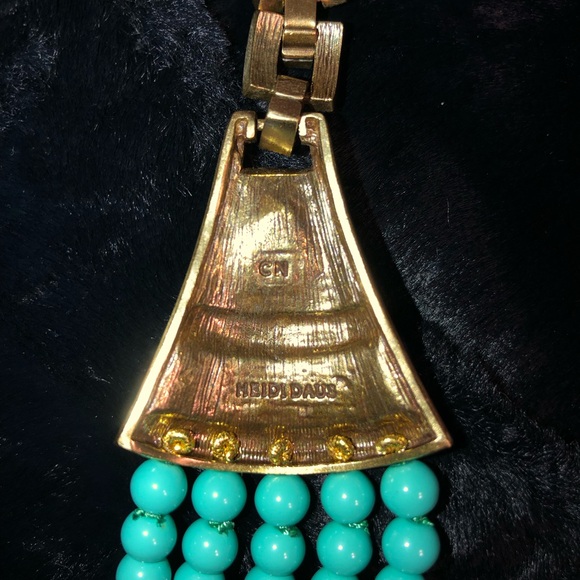 Heidi Daus Deco Master Clasp Necklace Vintage (5)Strands Green Beads 19” in. L. - Picture 2 of 6